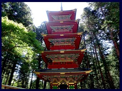 Nikko Toshogu Shrine 03